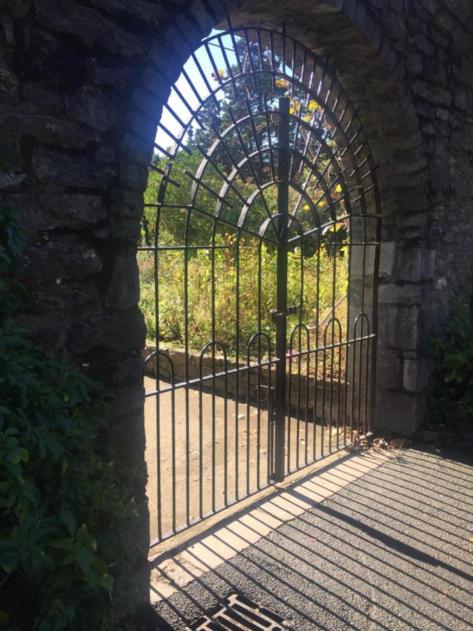 The Lodge At Bodenlodge Malahide Eksteriør bilde
