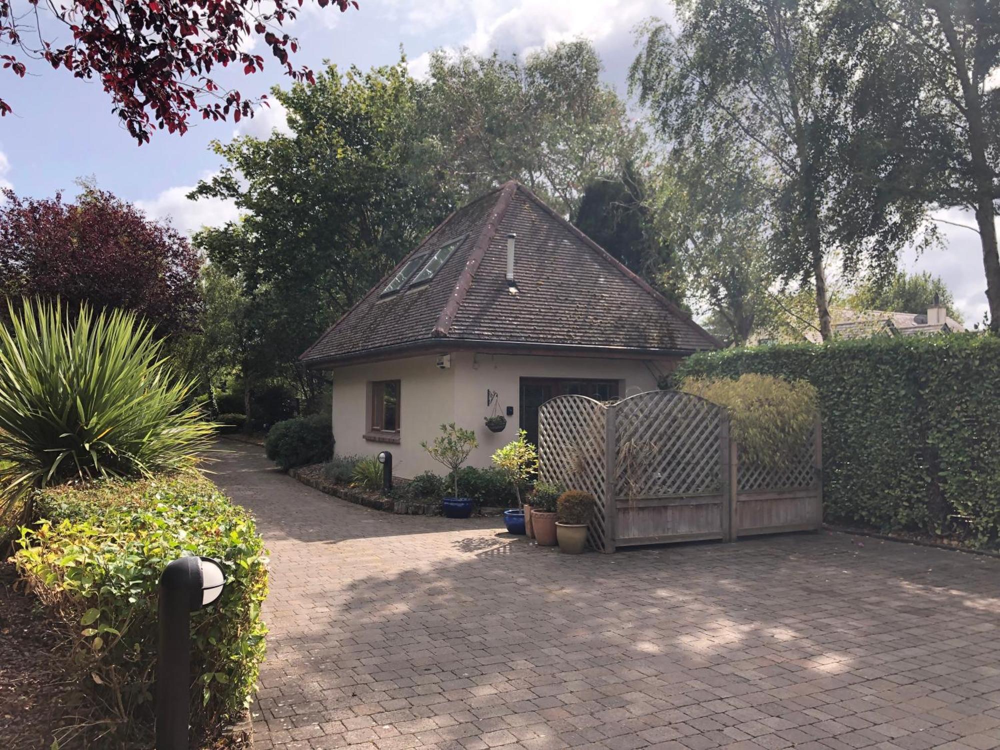 The Lodge At Bodenlodge Malahide Eksteriør bilde